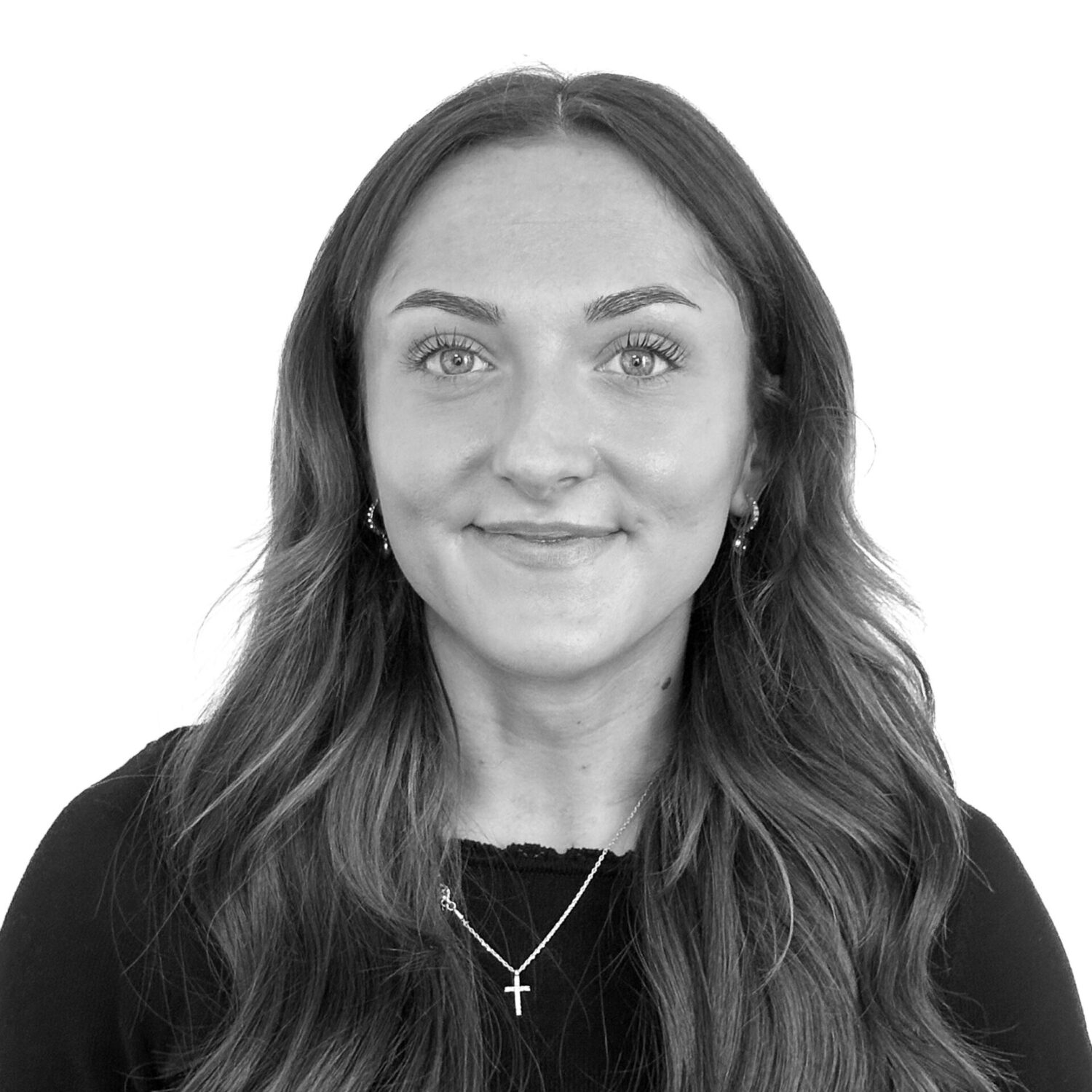 Lucy Rowland, Auction Assistant